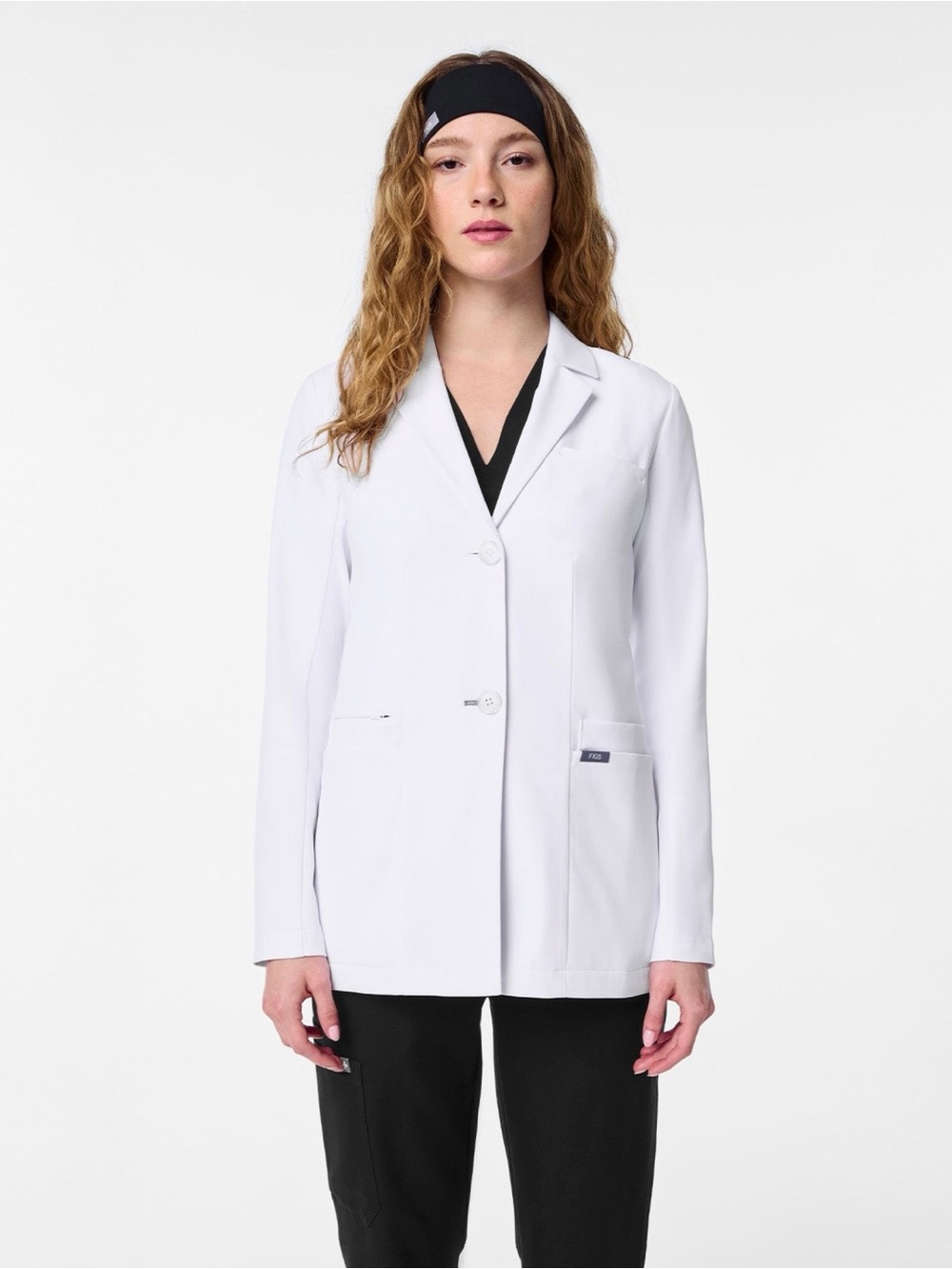 NWT Figs Women’s Bellevue Slim Short Lab Coat White Size S